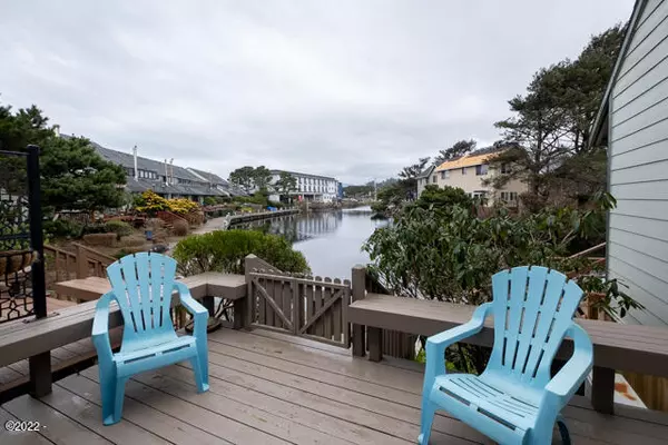 180 SE Hwy 101 #18, Lincoln City, OR 97367
