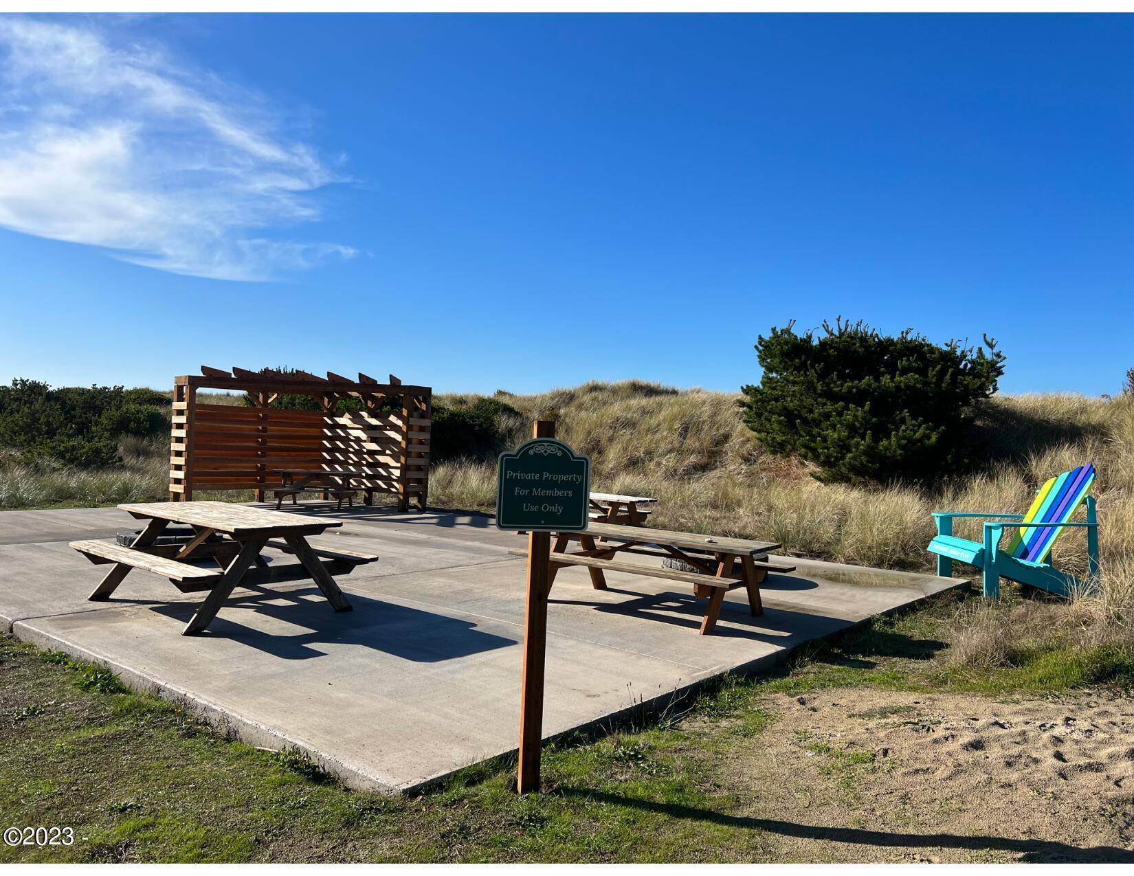 Waldport, OR 97394,1902 NW Westward ST