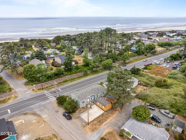 Rockaway Beach, OR 97136,27 E Washington ST