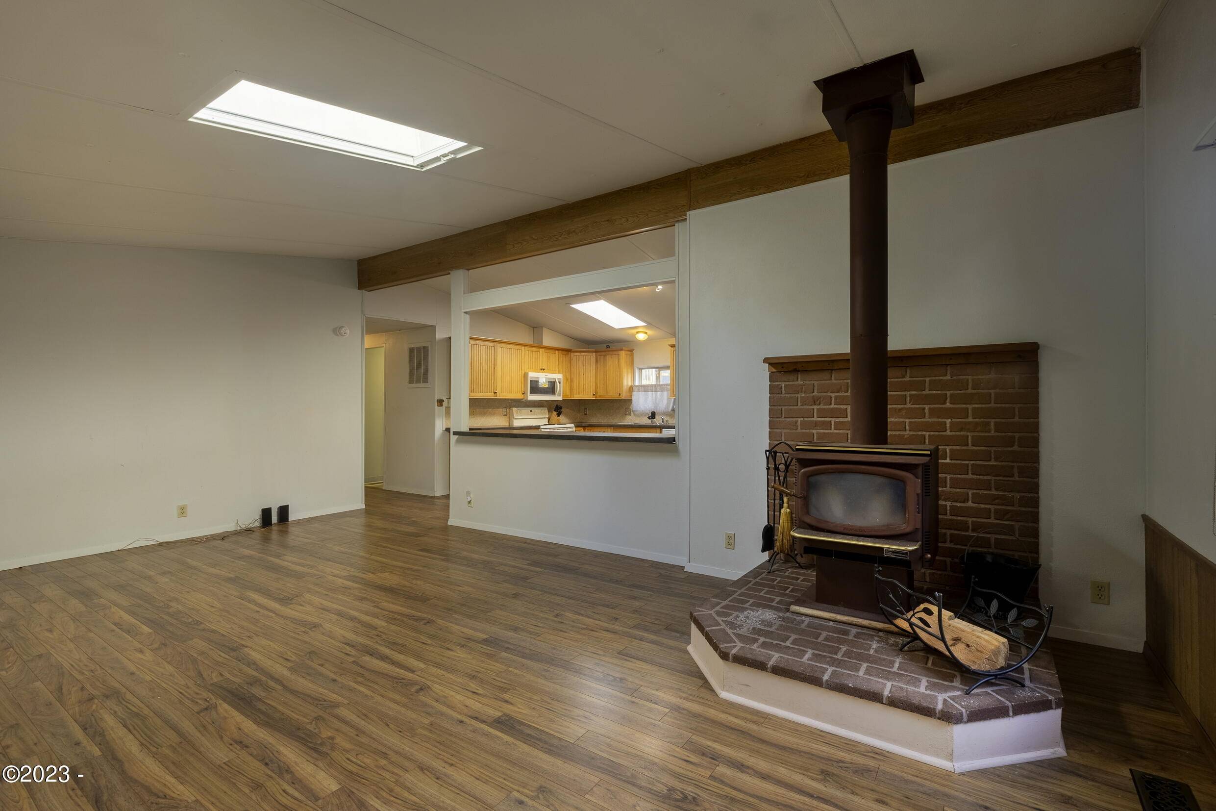 Waldport, OR 97394,5405 NW Pacific Coast Hwy #52