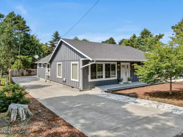 5565 Palisades DR, Lincoln City, OR 97367