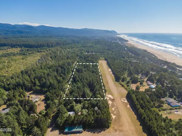 Waldport, OR 97394,5940 SW Airport AVE