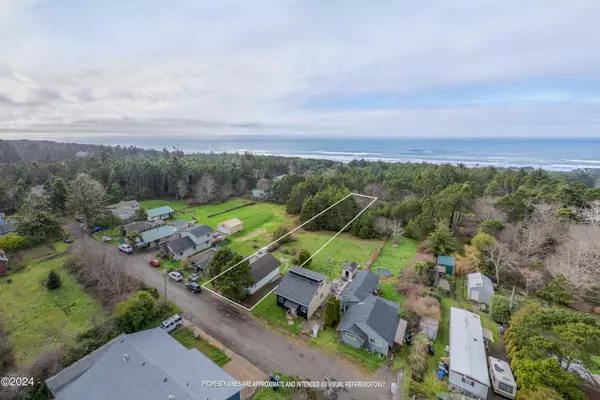 5083 NE Highland AVE, Yachats, OR 97498