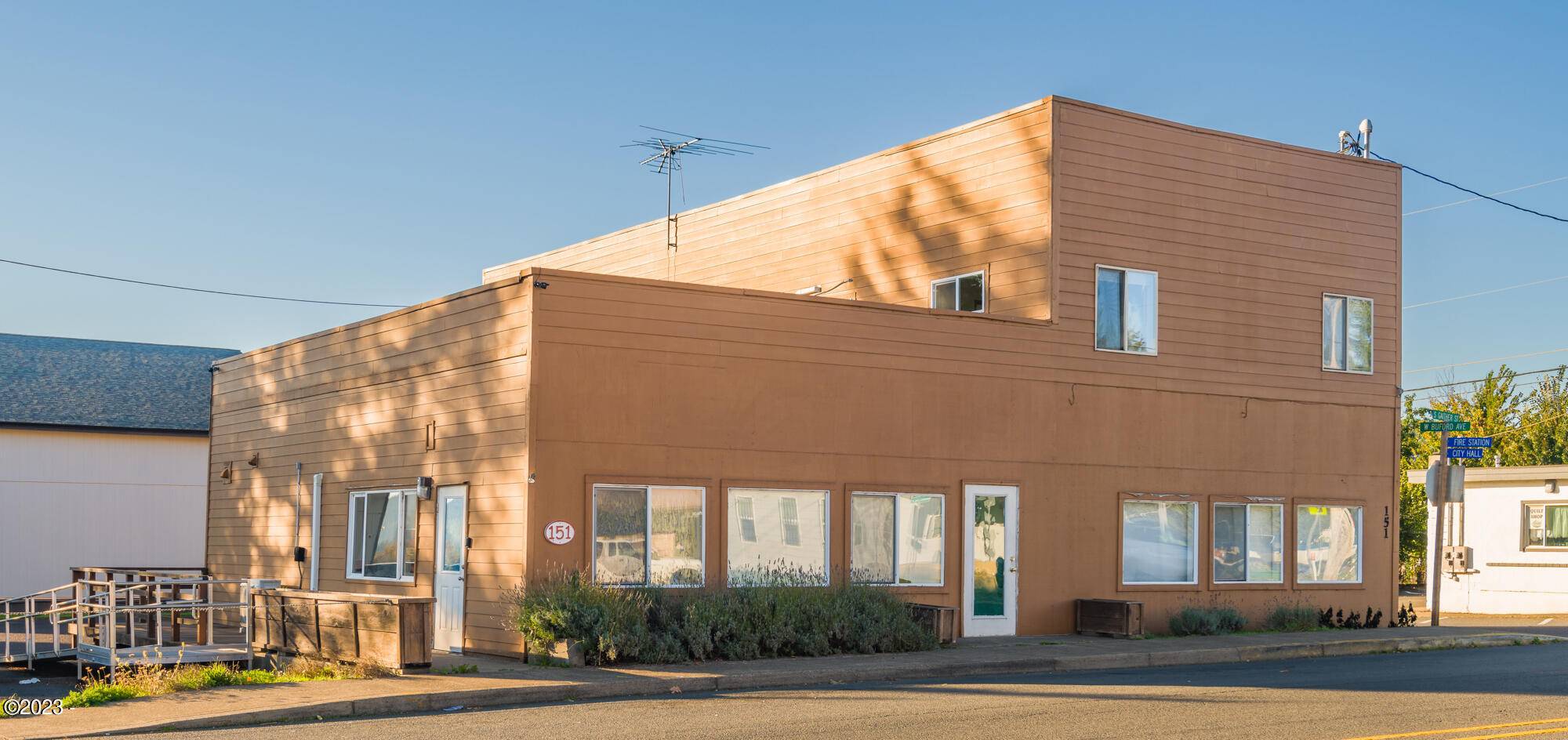 151 S Gaither ST, Siletz, OR 97380