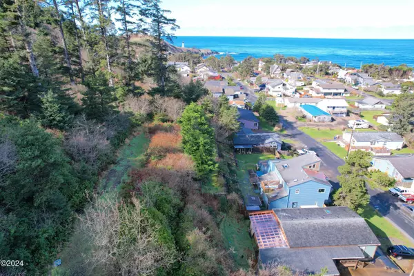 Newport, OR 97365,TL 100000 NW Lots 13-16 off of 55th St