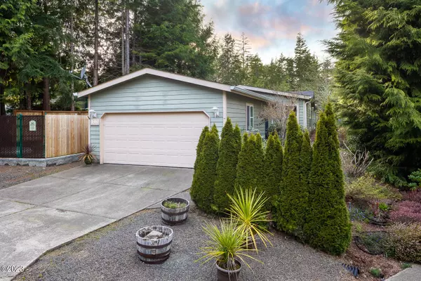 140 Seagrove LOOP, Lincoln City, OR 97367