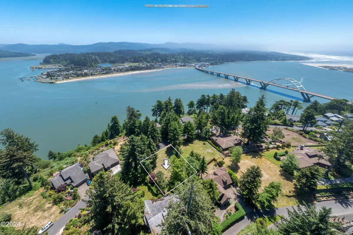 Waldport, OR 97394,734 NW Highland DR