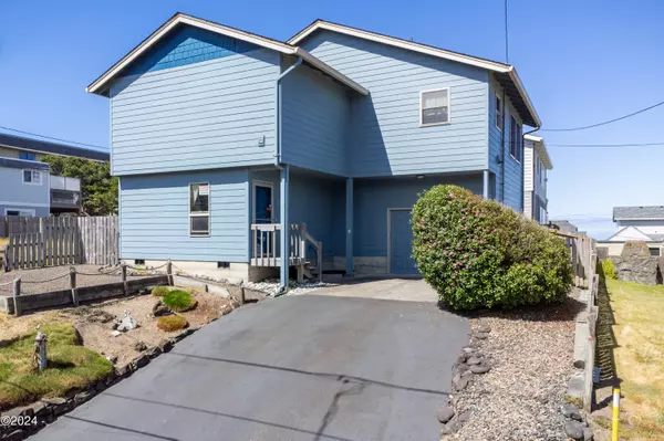 3235 NW Jetty AVE,  Lincoln City,  OR 97367