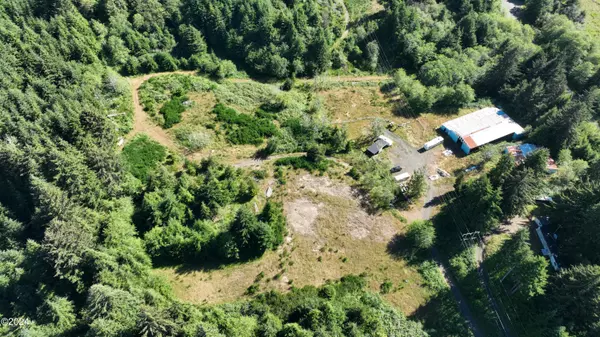 Waldport, OR 97394,3547 S Beaver Creek RD