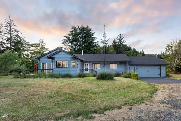 2163 S Drift Creek RD, Lincoln City, OR 97367