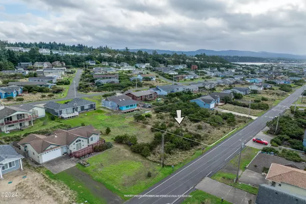 Waldport, OR 97394,2313 NW Oceania DR