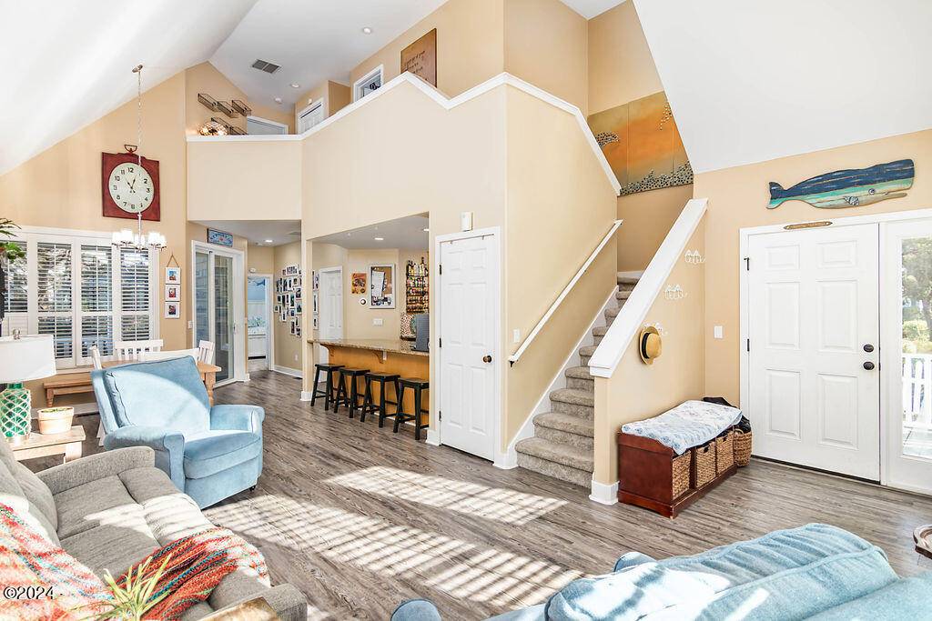 Newport, OR 97366,230 SW 61st Street