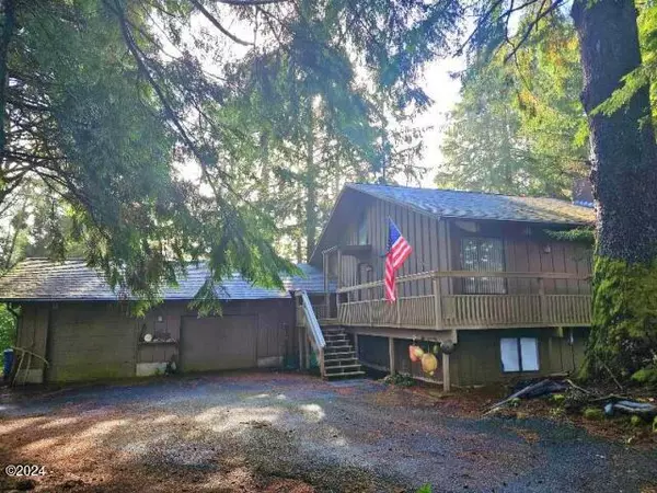 135 E Bay Point RD,  Gleneden Beach,  OR 97388