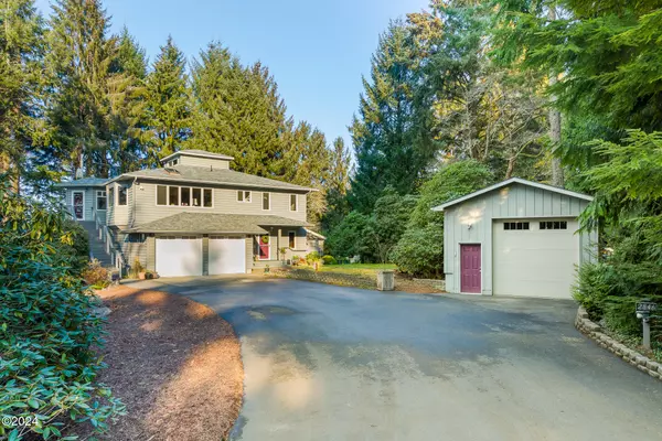 Waldport, OR 97394,2846 N Bayview RD