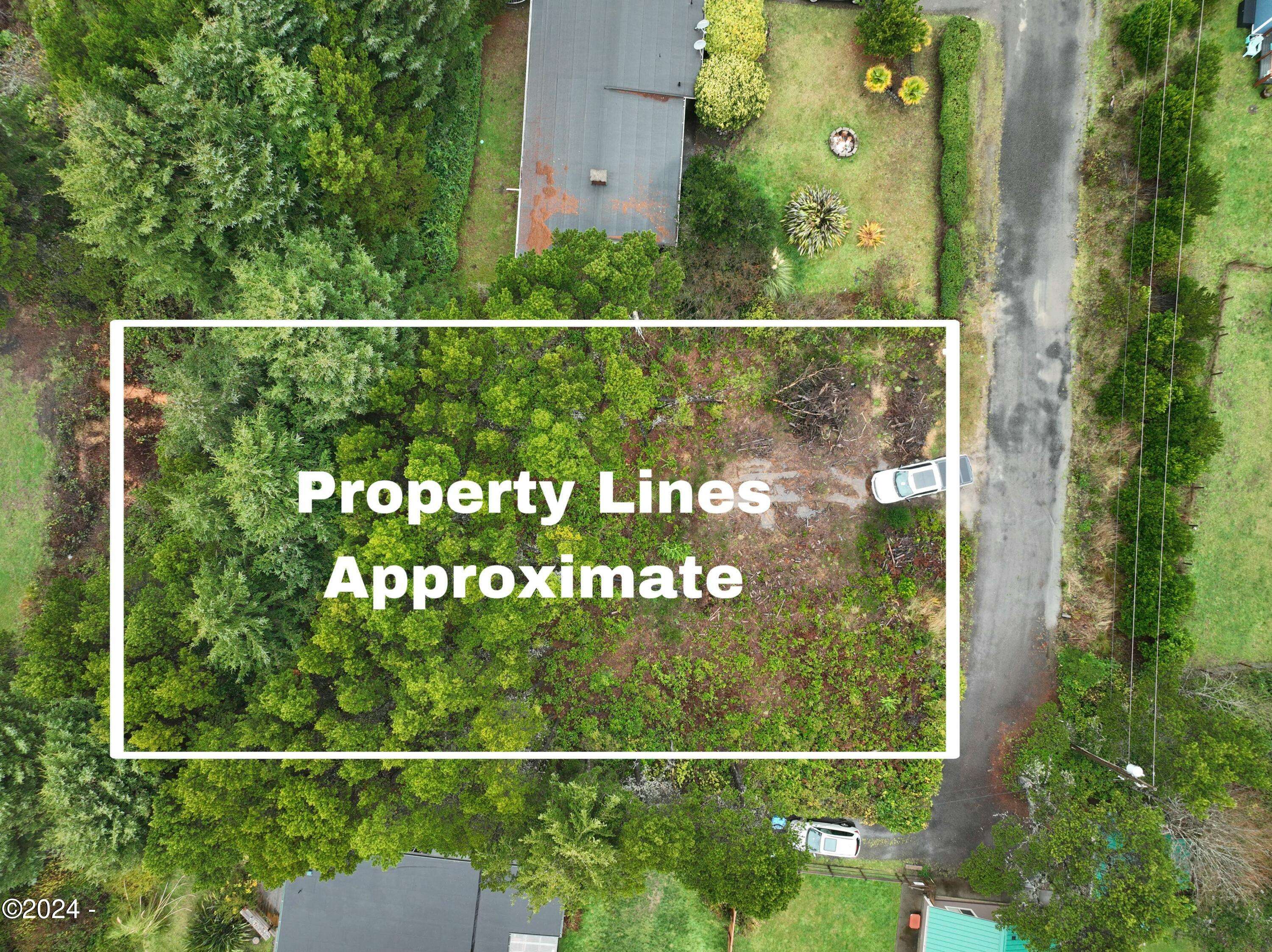 4490 SW Eriksen AVE,  Waldport,  OR 97394