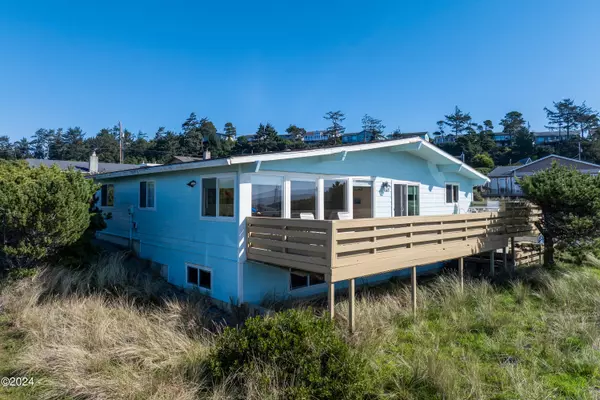 Waldport, OR 97394,1918 NW Caravel ST