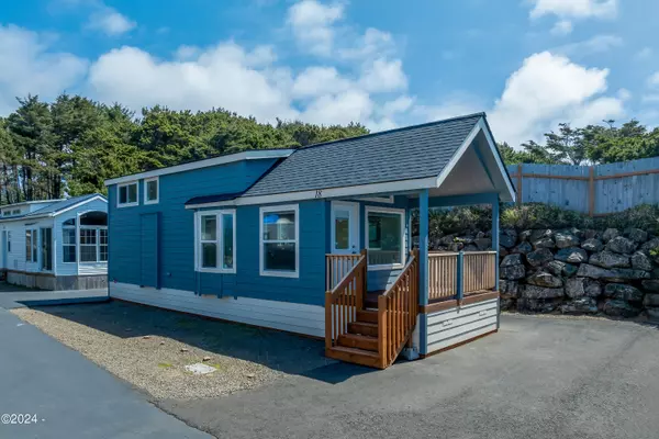 Depoe Bay, OR 97341,4875 N Hwy 101 #18