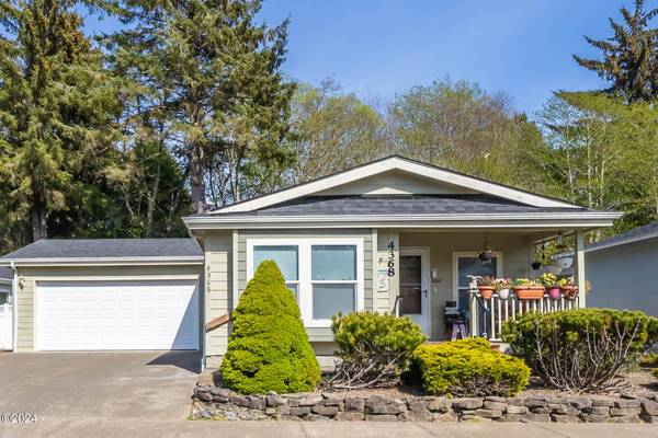 4368 SE Heron LOOP,  Lincoln City,  OR 97367