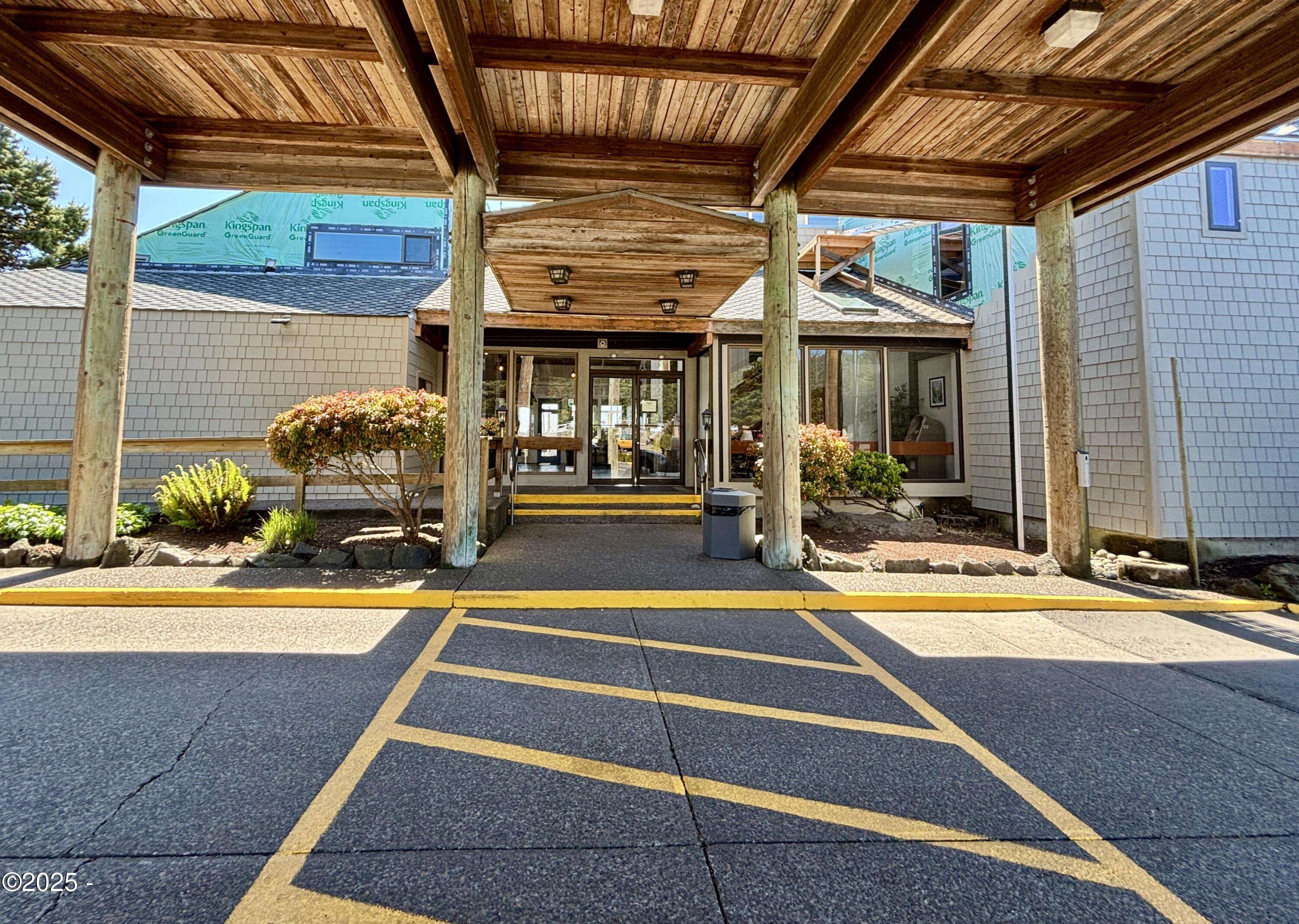 1000 SE Bay BLVD #G148, Newport, OR 97365
