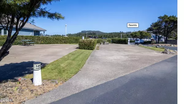 6225 N Coast Hwy Lot 149, Newport, OR 97365