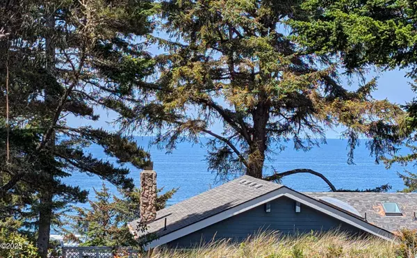Waldport, OR 97394,3601 NW Shore View LOOP