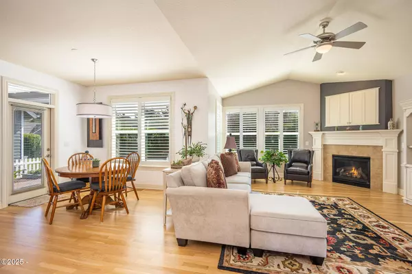 Newport, OR 97366,5765 SW Barnacle CT