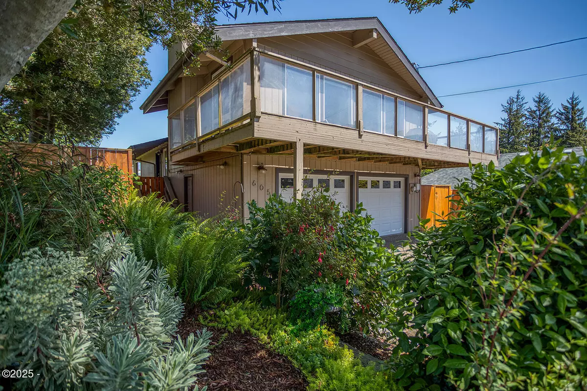 Newport, OR 97365,605 SE 2nd ST