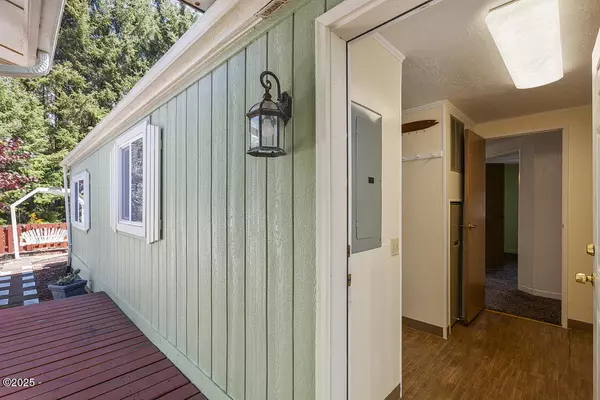 Newport, OR 97365,5758 NE Evergreen LN