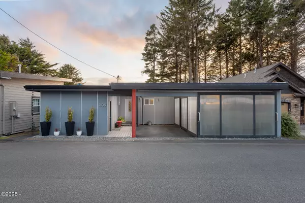 3109 NW Neptune, Lincoln City, OR 97367