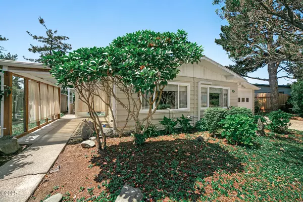 Newport, OR 97365,3437 NE BENTON ST