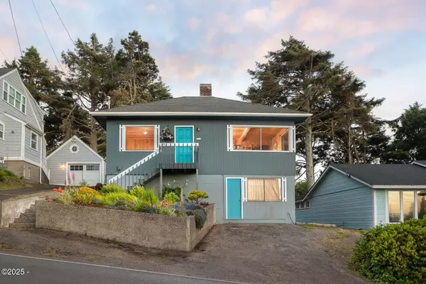 1624 NW 25th ST, Lincoln City, OR 97367