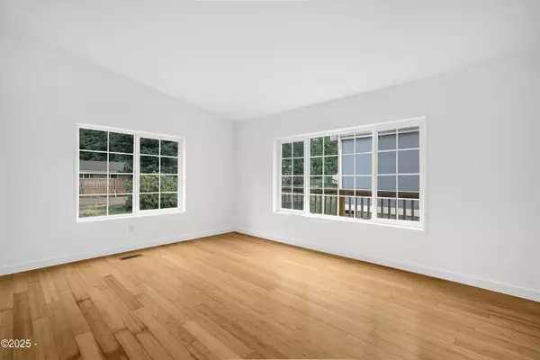 Seal Rock, OR 97376,13760 NW Pali ST