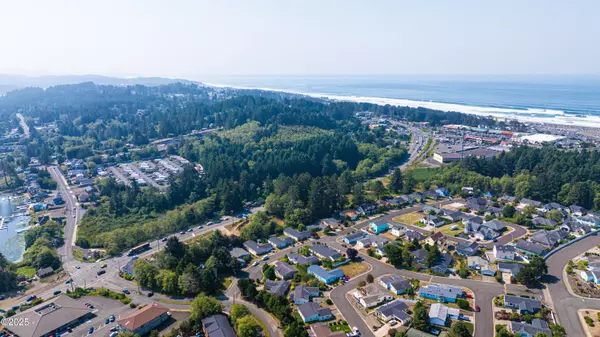 2790 NE 45th ST, Lincoln City, OR 97367