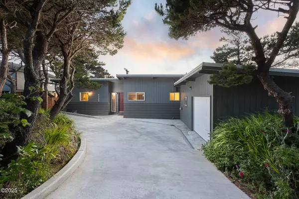 Newport, OR 97365,1337 NW Oceanview DR