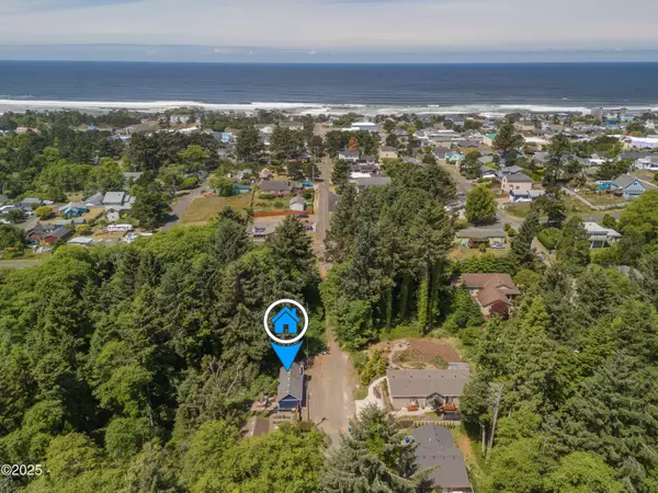 Lincoln City, OR 97367,1910 NE 12th St