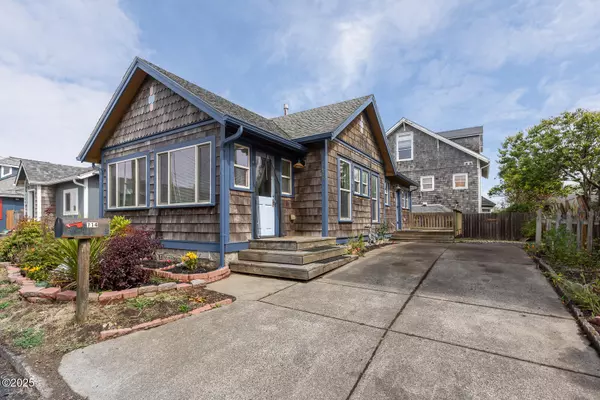 714 NW 2nd CT, Newport, OR 97365