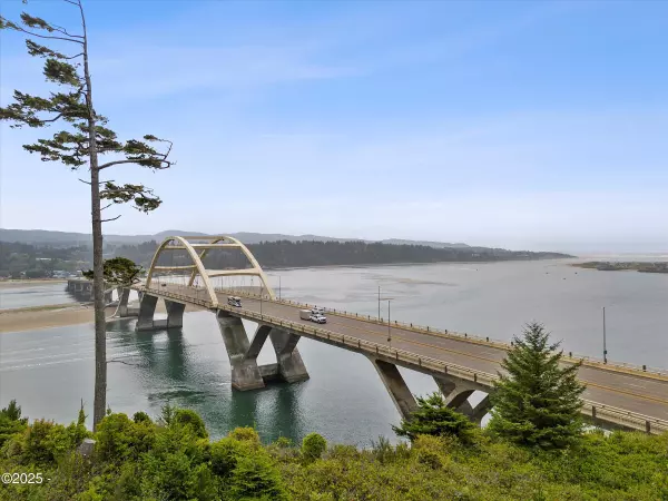 Waldport, OR 97394,1045 NW Highland Dr TL 4000