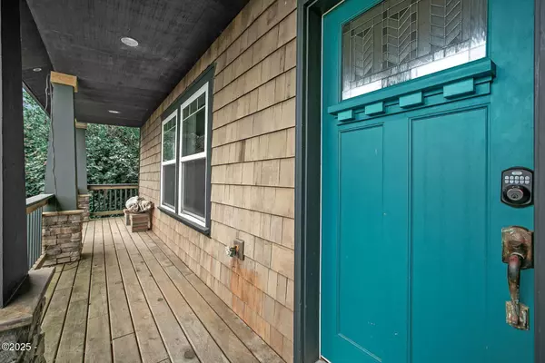 Newport, OR 97365,230 NE 71st PL