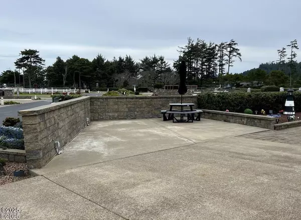 Newport, OR 97365,6225 N Coast Hwy Lot 157