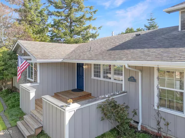 Newport, OR 97365,1276 NE Benton ST