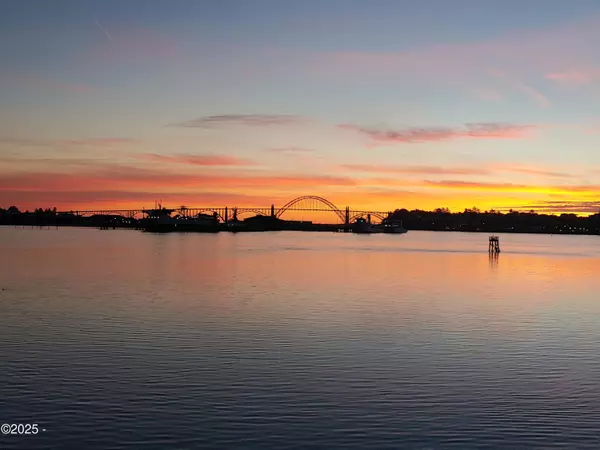 1000 SE Bay BLVD #K-4 #436, Newport, OR 97365