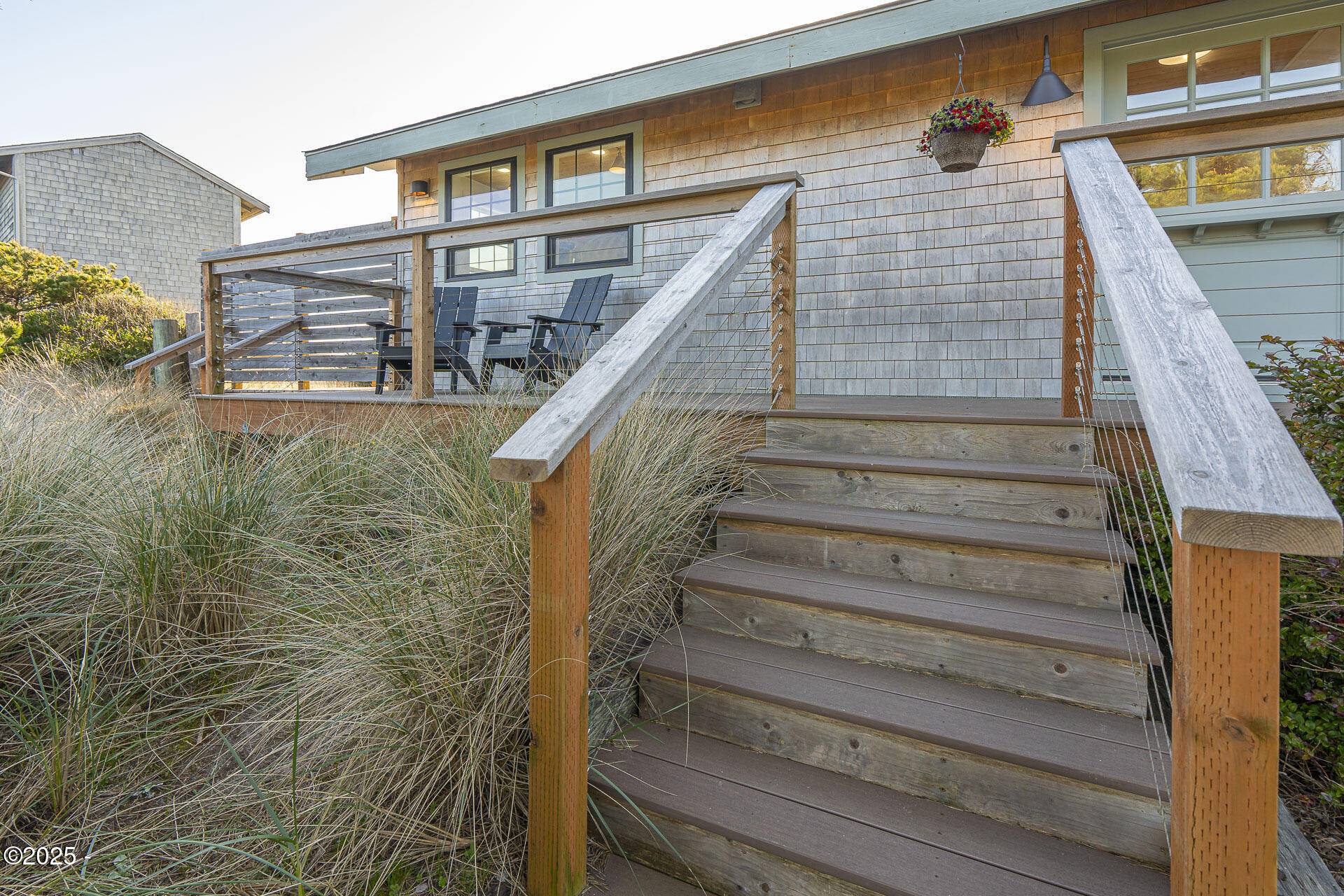 Gleneden Beach, OR 97388,281 Salishan DR