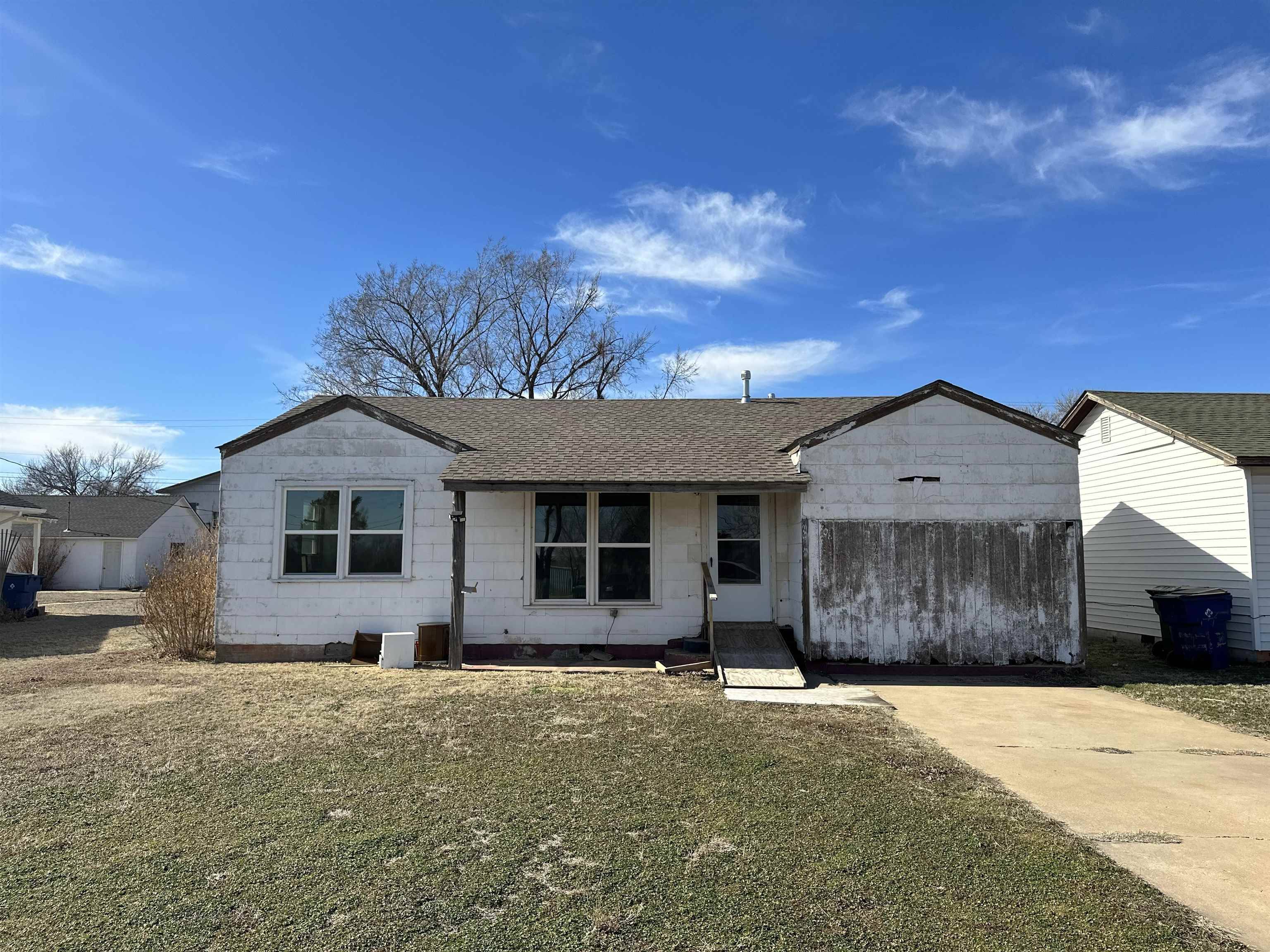 710 Fifth, Okeene, OK 73763