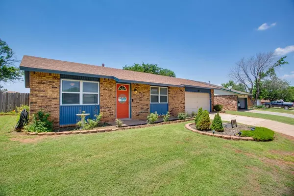 3202 Hillcrest, Enid, OK 73701