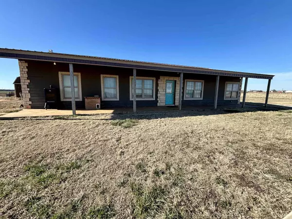 2406 Logan Rd, Lahoma, OK 73754