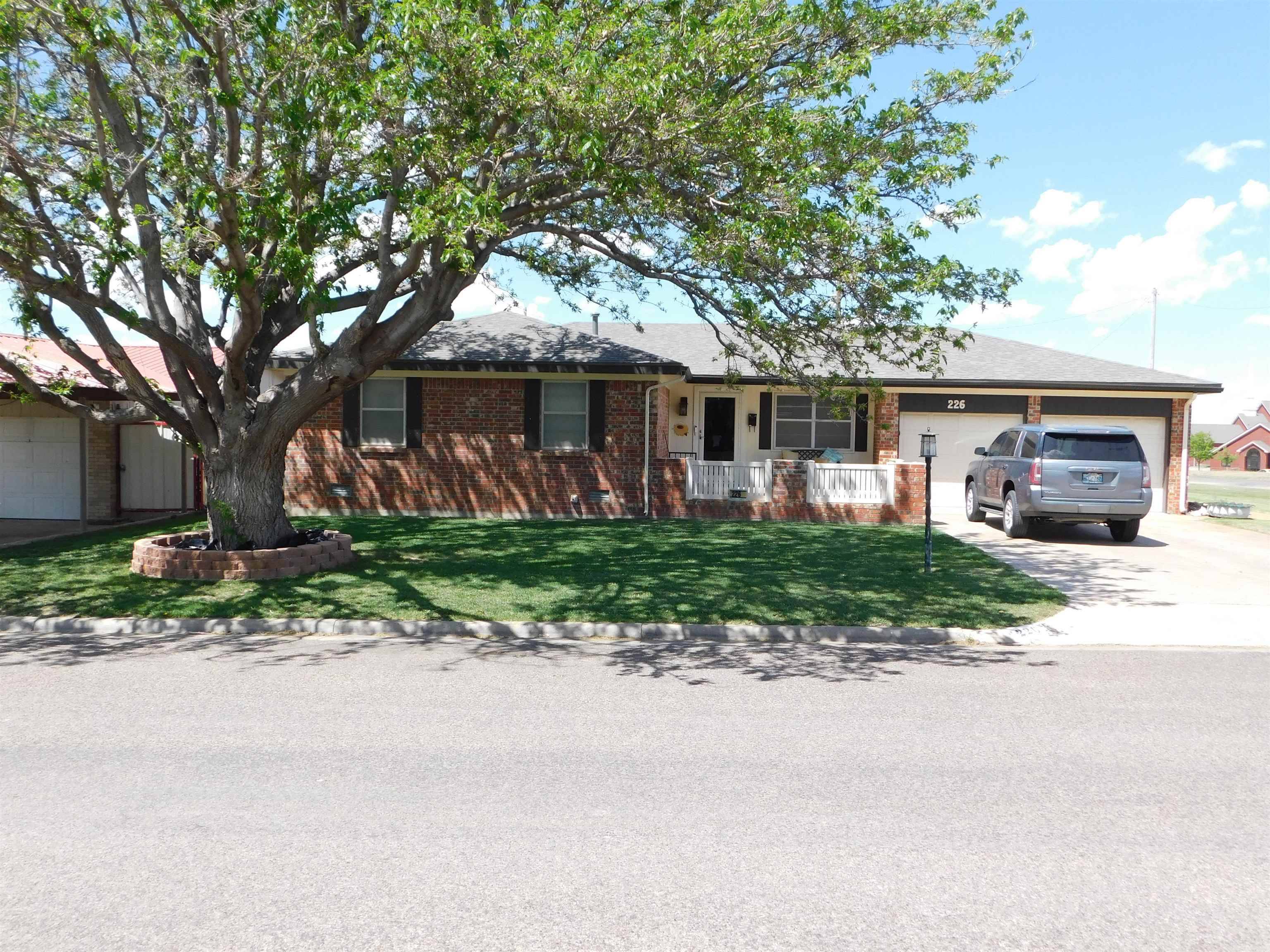 226 20th, Guymon, OK 73942