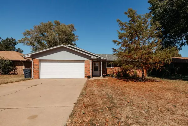 4130 Oakcrest, Enid, OK 73703