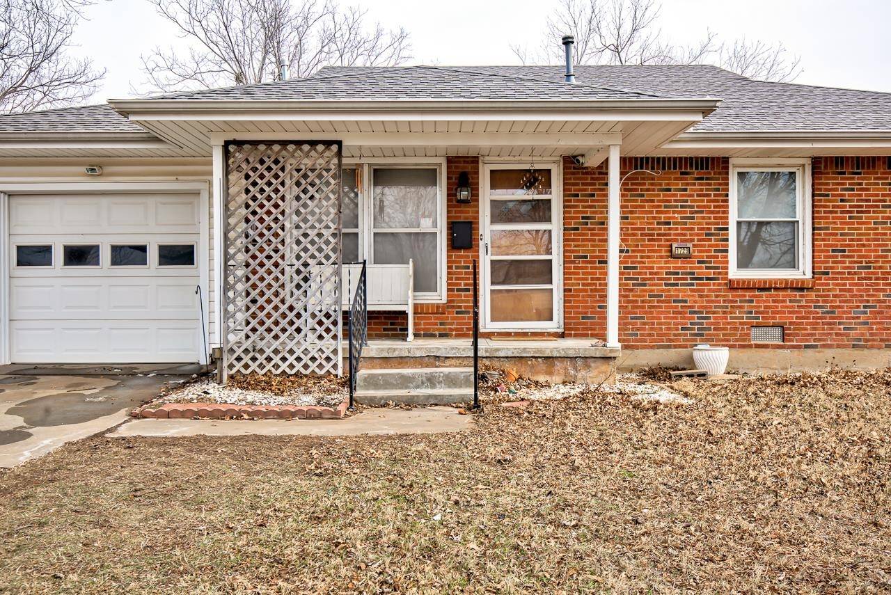 1729 Monroe, Enid, OK 73703-000