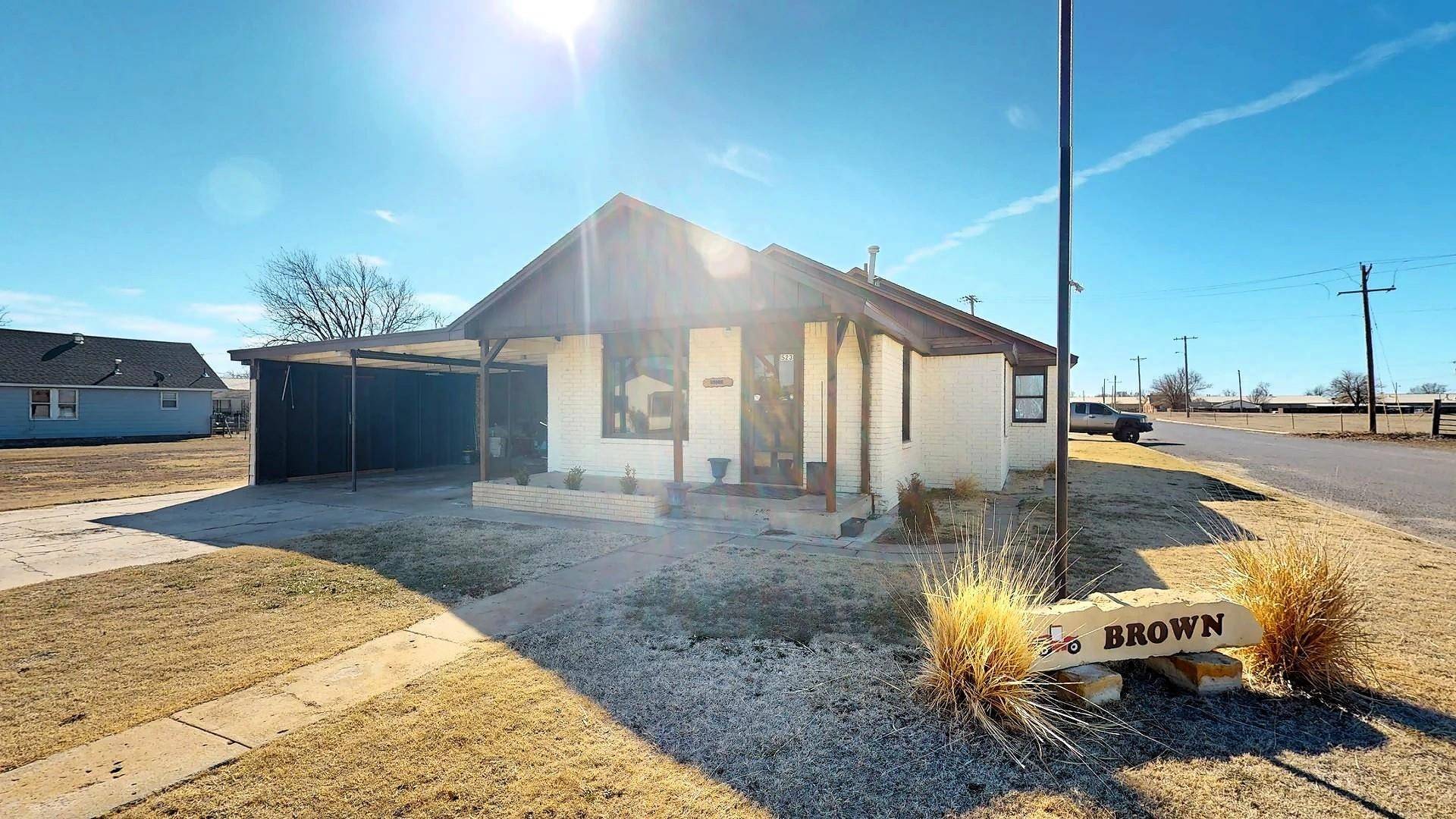 523 2nd, Laverne, OK 73848