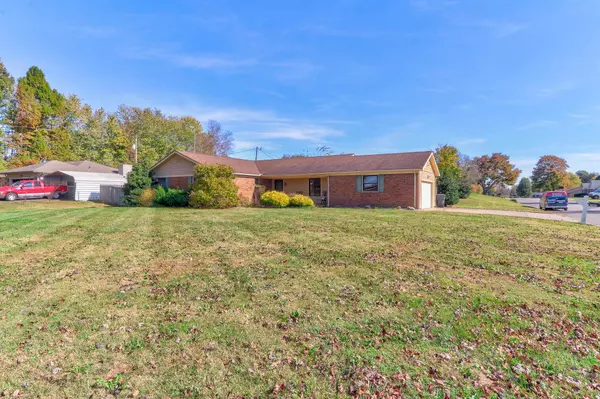 Henderson, KY 42020,1501 Camelot